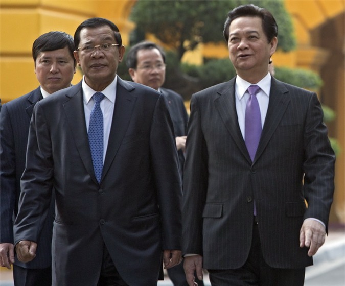 Thủ tướng Campuchia Hun Sen thăm Việt Nam